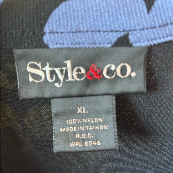 Style & Co Floral VNeck Pullover Floral Blue Black and Green 3/4 Sleeves Sz XL - Picture 3 of 4